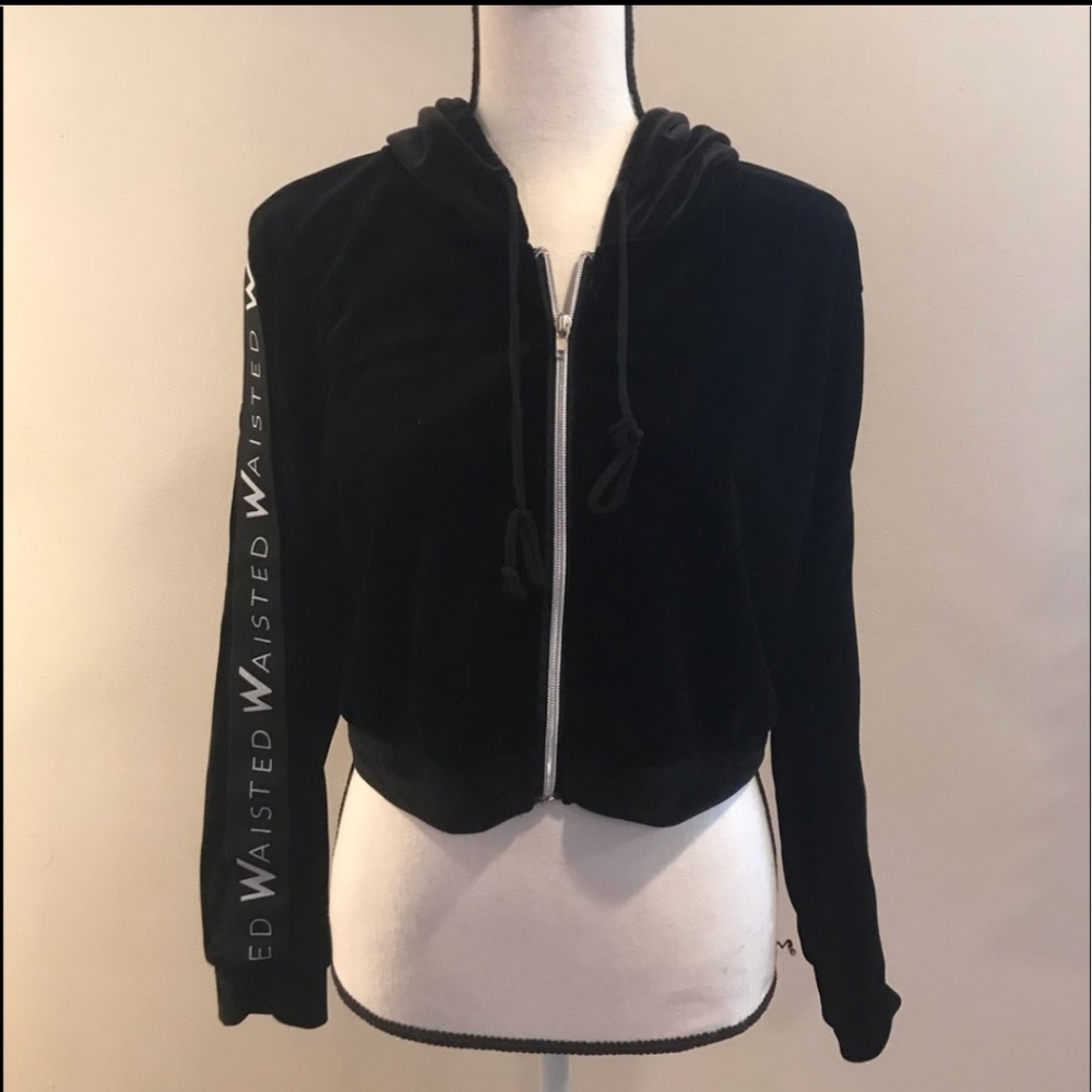 WAISTED velour black hoodie. Size large